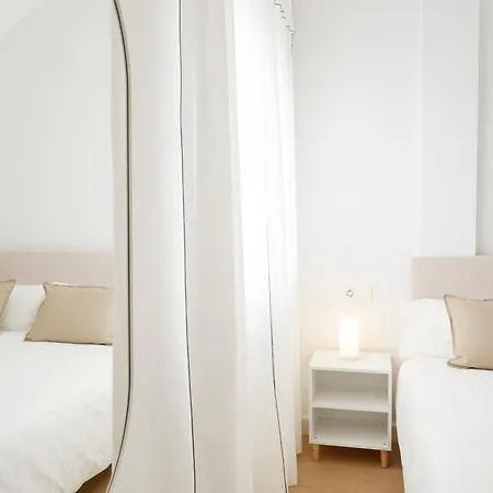 Center Penthouse With Solarium 2 Minutes From The